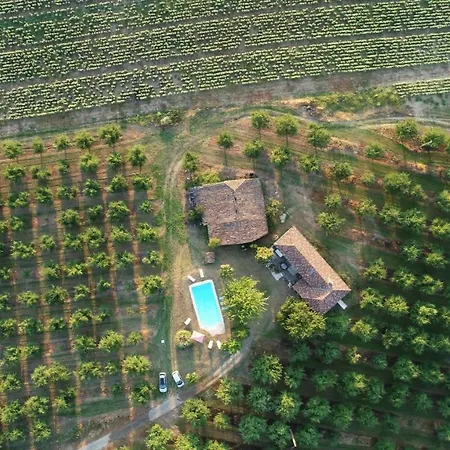 Auberge de jeunesse Domaine Des Pruniers